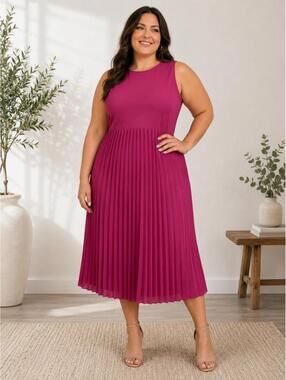 372 NWT DRESSTELLS Large Pleated Midi Dress $47 MSRP Berry Pink R0000372